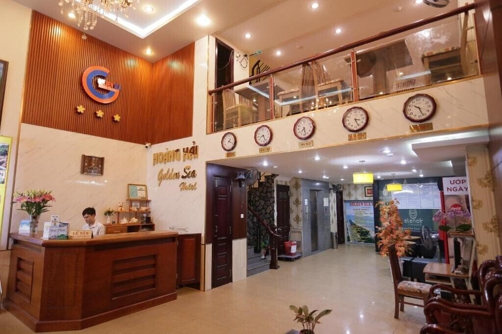 Готель Golden Sea Hotel 3*