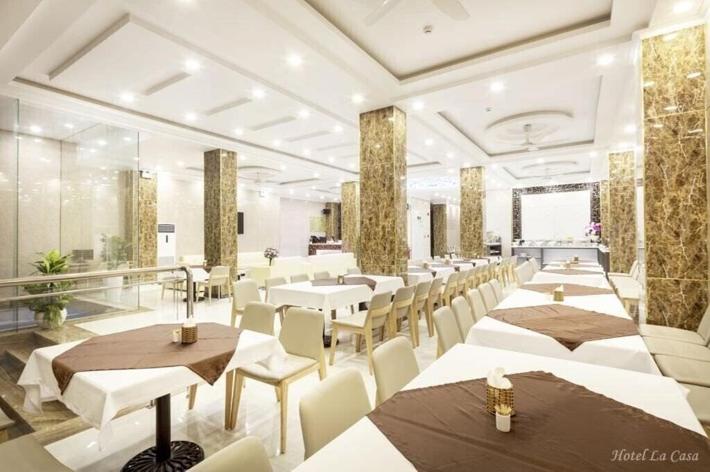 Изображение La Casa Hotel Nha Trang 3*