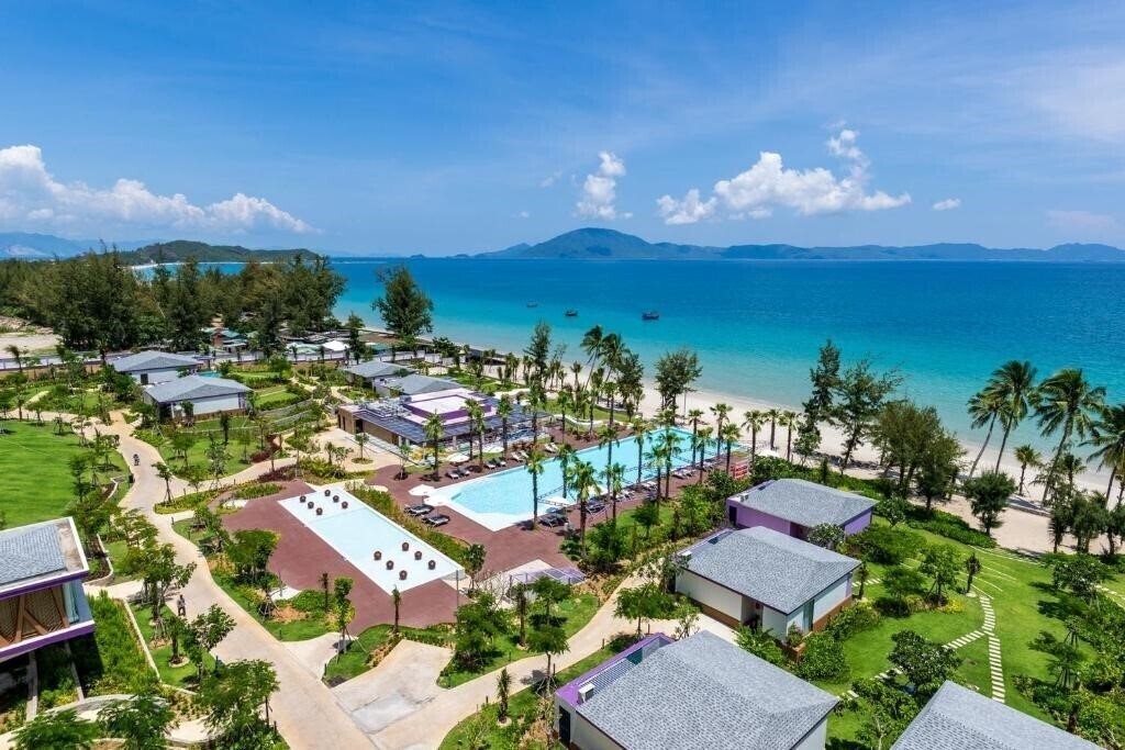 Фотография TTC Van Phong Bay Resort 5*
