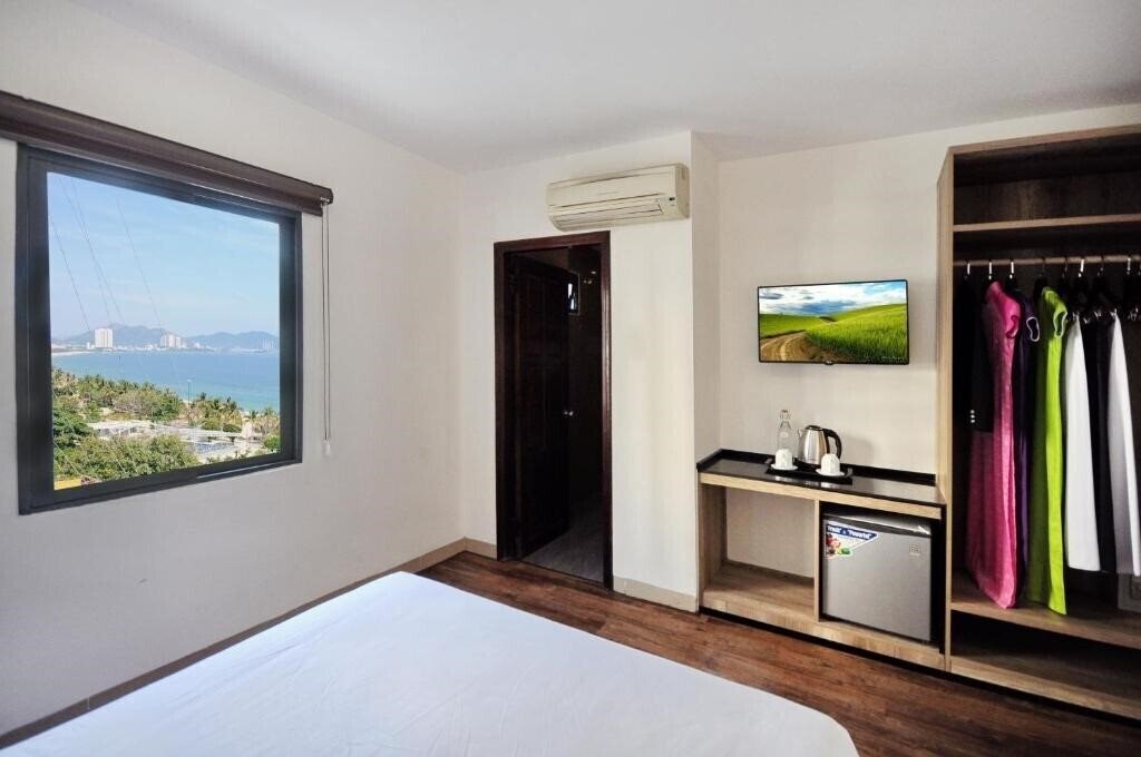 Картинка Golden Lotus 3*