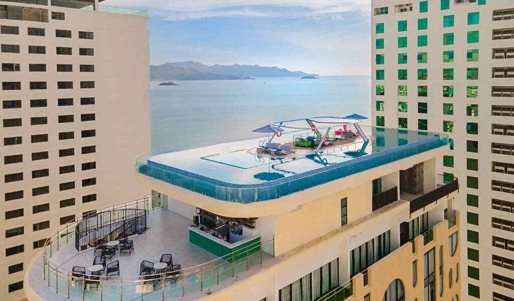 Готель Grand Tourane Nha Trang Hotel 4*