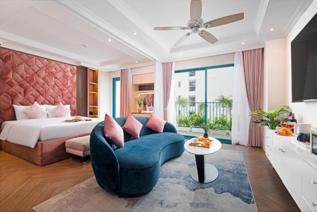 Готель Pavillon Boutique Hotel & Apartment Nha Trang 4*