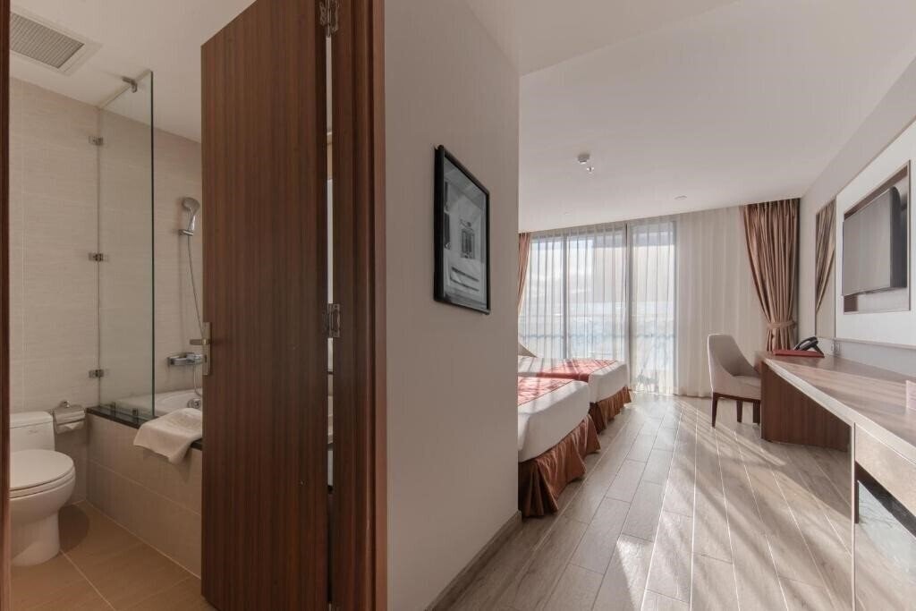 Фото LeMore Hotel Nha Trang 4*