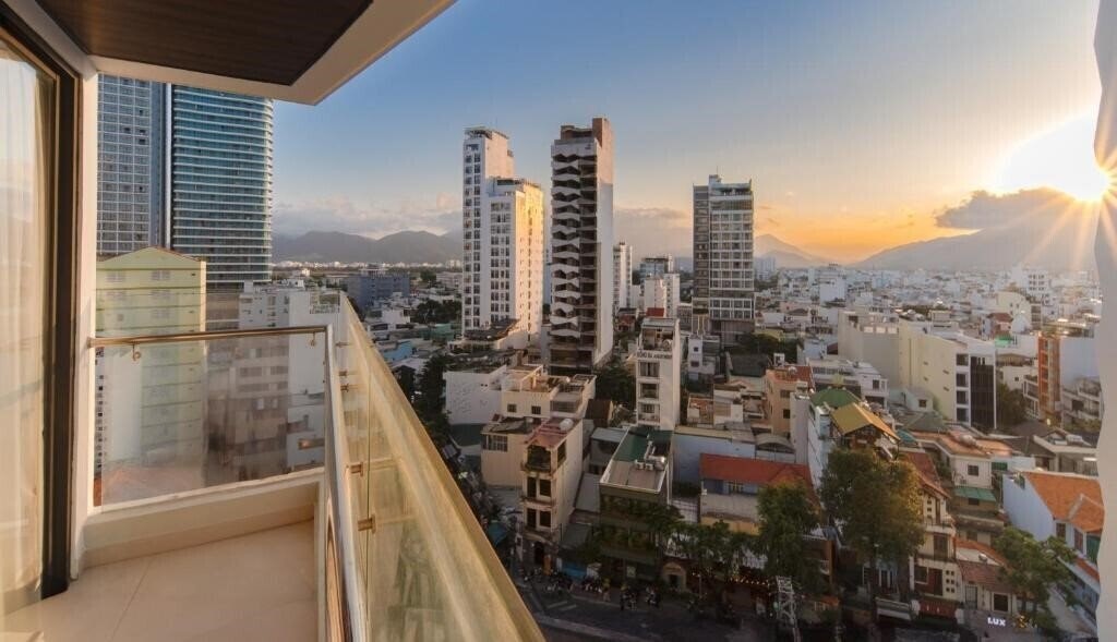 Зображення LeMore Hotel Nha Trang 4*