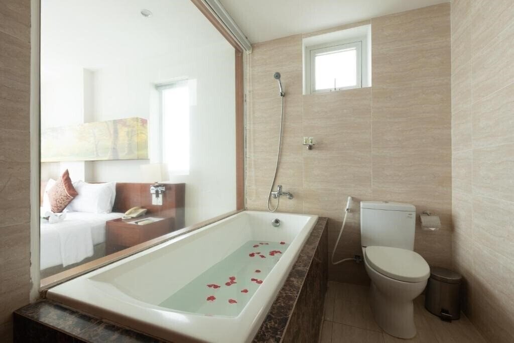 Фото Wonderland Hotel 3*