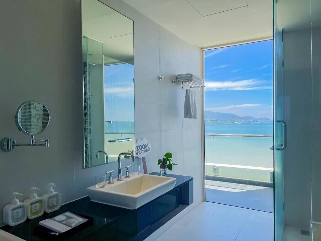 Фотографія The Sea Luxury Nha Trang Apartment 4*