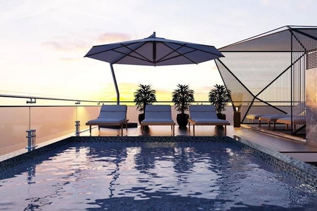 Готель Ivy Hotel Nha Trang 4*