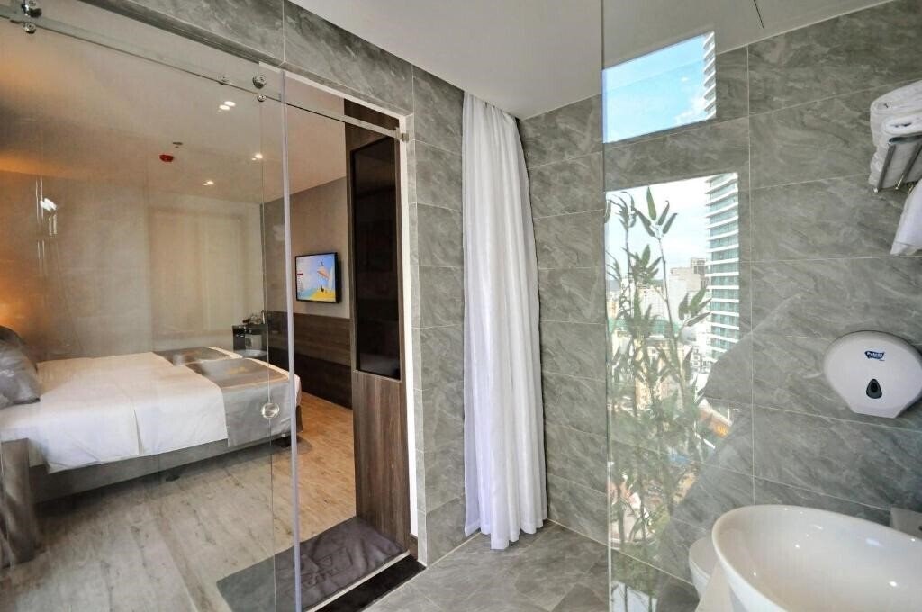 Фотографія Ivy Hotel Nha Trang 4*