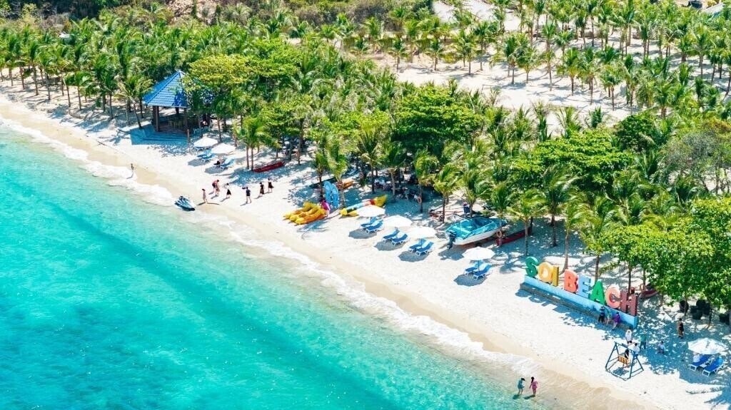 Готель Paradise Resort 5*