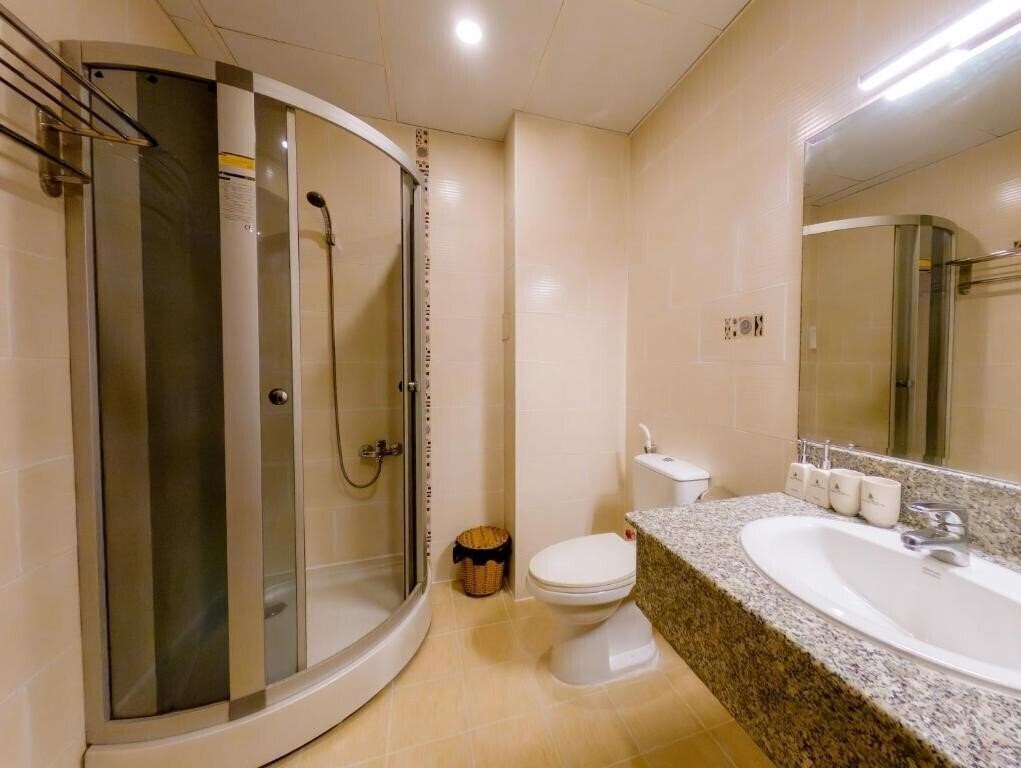Фото Lanxy Hotel 3*
