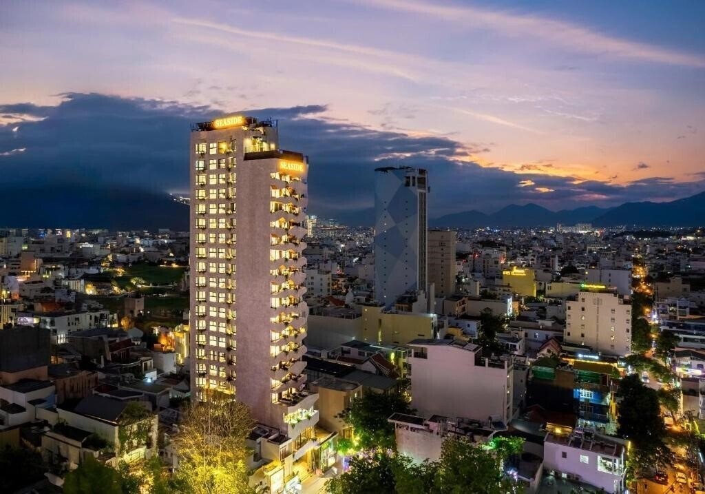Отель Seaside Boutique Hotel Nha Trang 4*