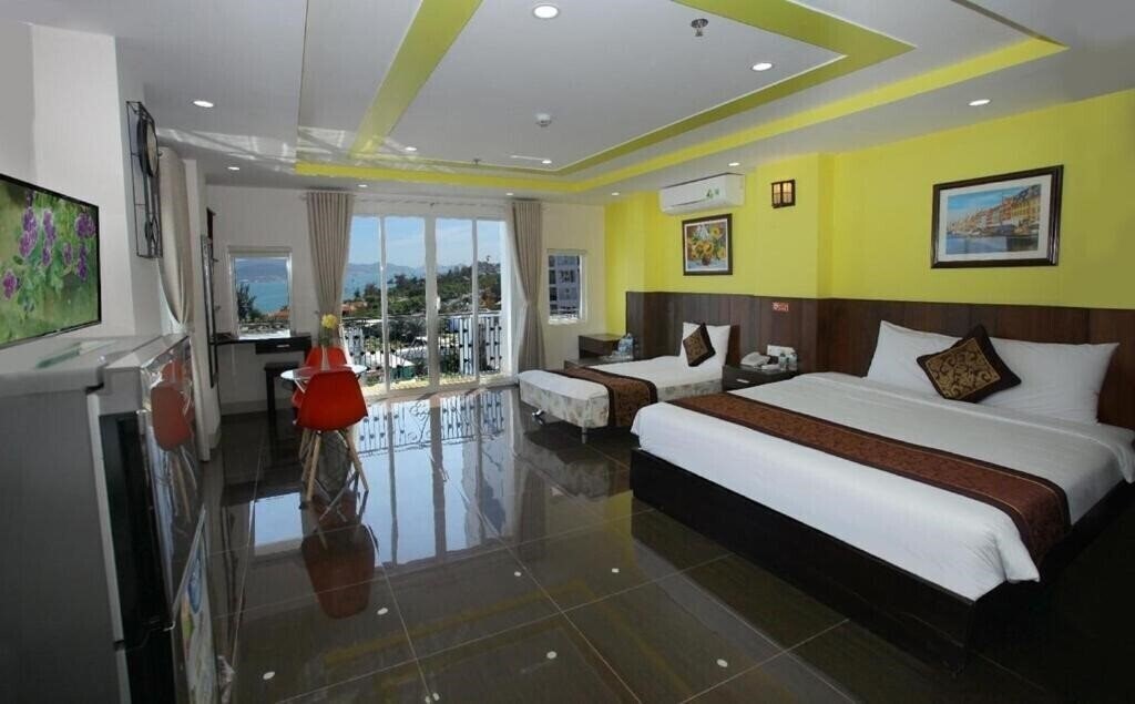 Изображение Melyna Hotel Nha Trang Beach 2*