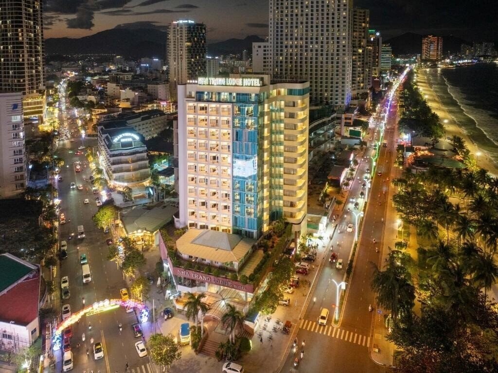 Готель Nha Trang Lodge Hotel 3*