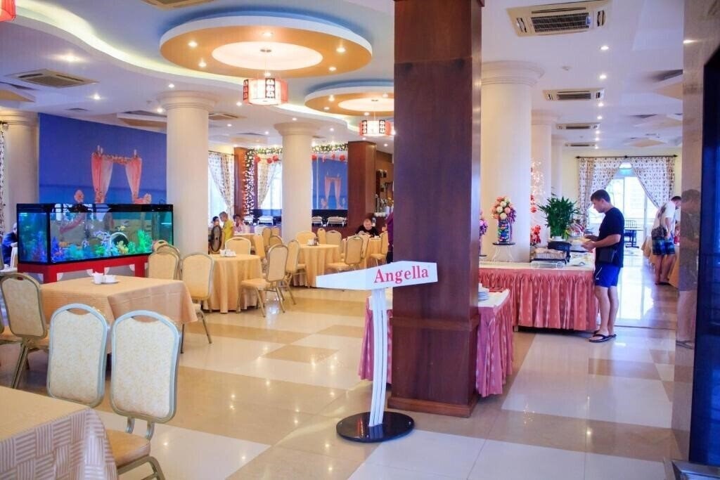 Картинка Angella 3*