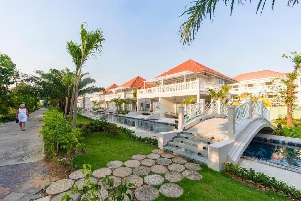 Изображение Mercury Phu Quoc Resort & Villas 4*