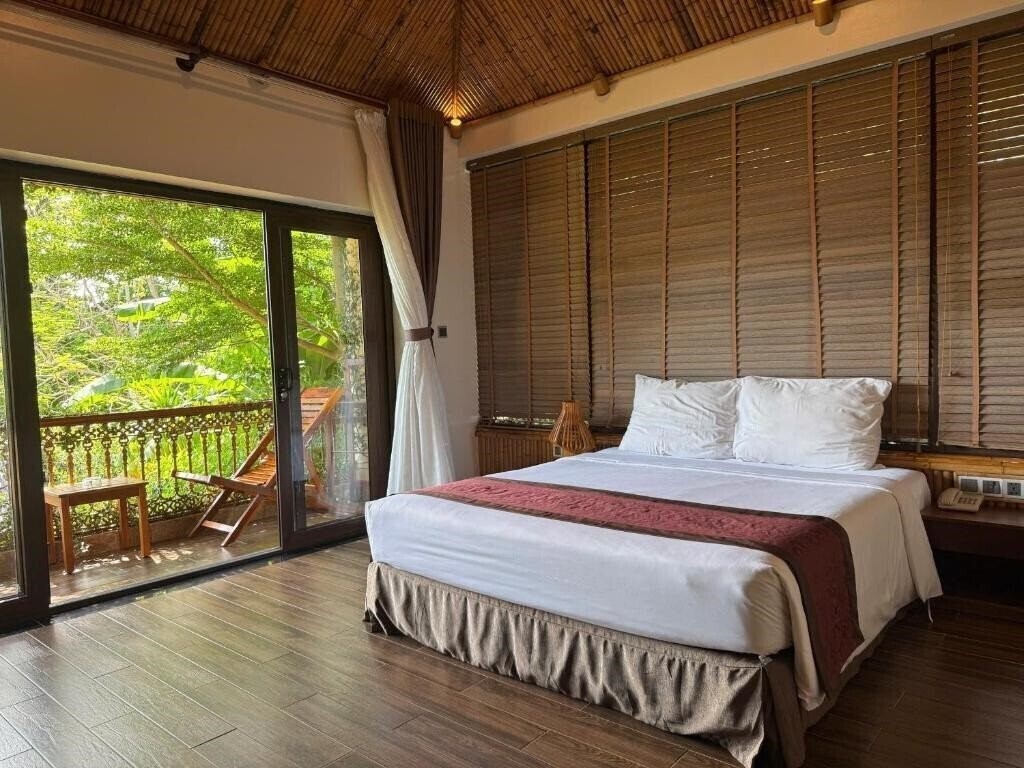 Фотография Coral Bay Resort Phu Quoc 3*