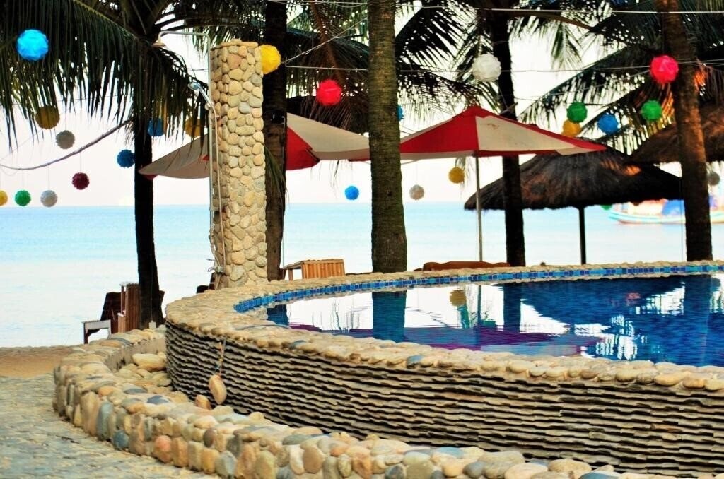 Картинка Coral Bay Resort Phu Quoc 3*
