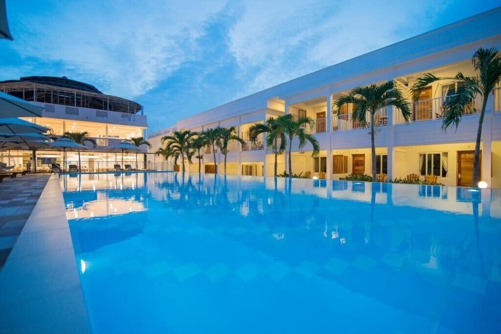 Отель Palma Phu Quoc Resort 3*