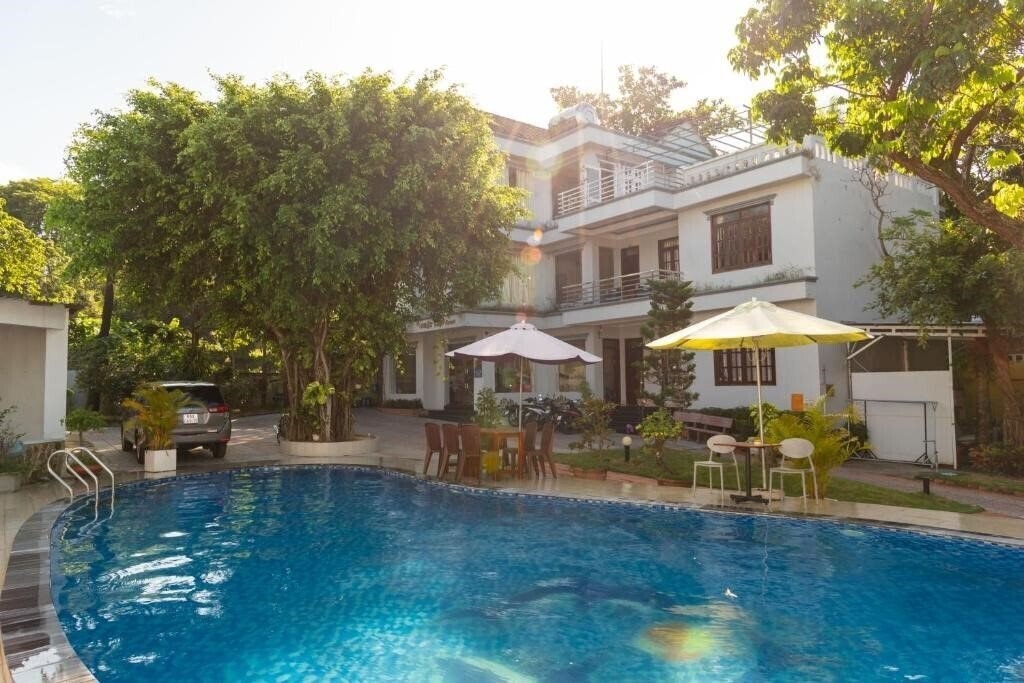 Фото Nhat Lan Resort 2*