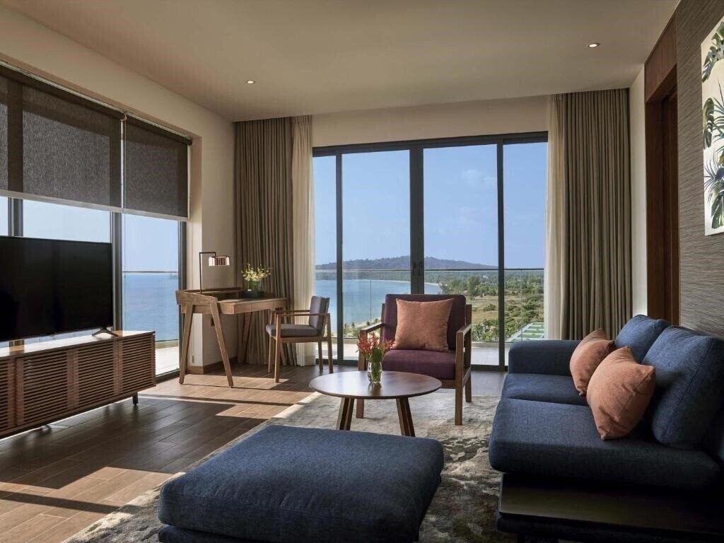 Фотографія Movenpick Resort Waverly Phu Quoc 5*