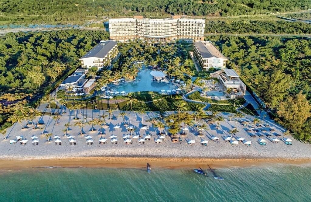 Фотографія Sol by Melia Phu Quoc 5*