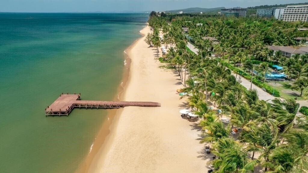 Отель Andochine Resort & SPA Phu Quoc 5*