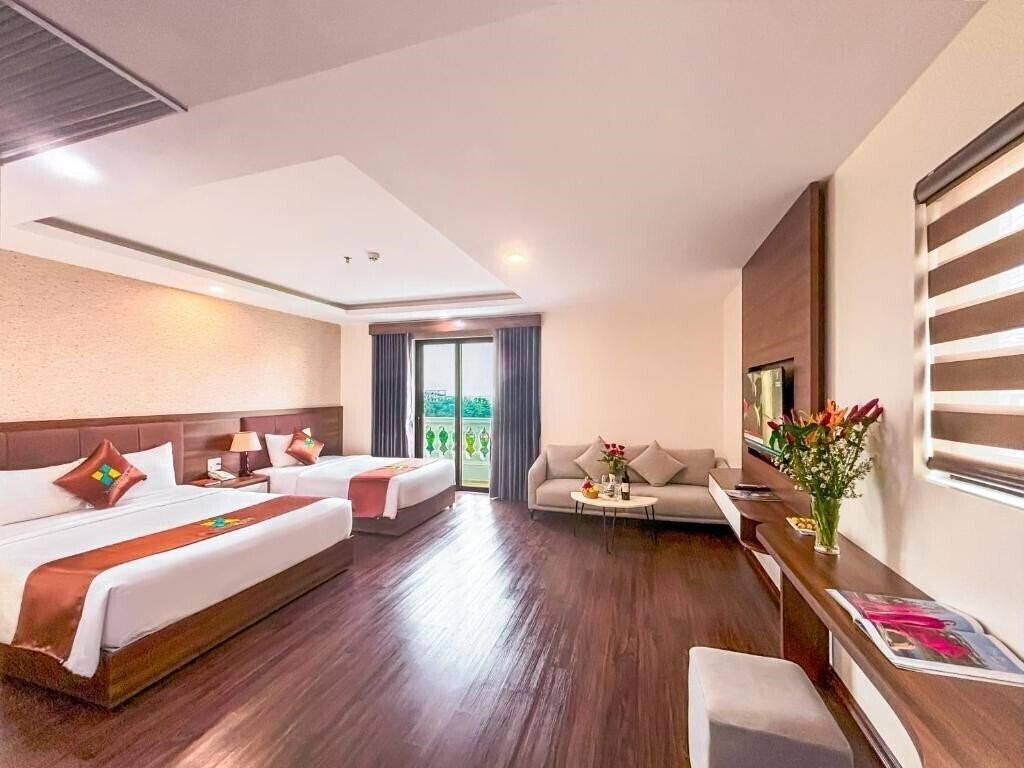 Картинка Night Sea Hotel 3*