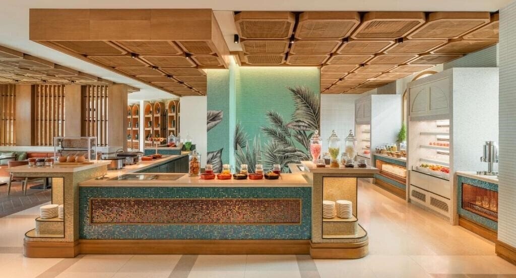 Фотографія La Festa Phu Quoc, Curio Collection By Hilton 5*