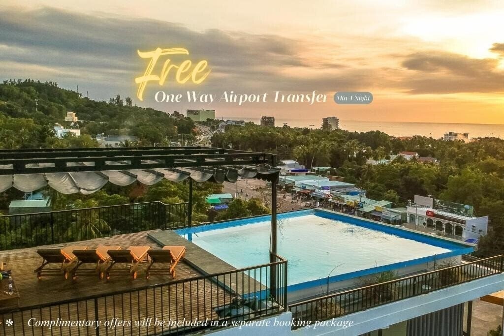 Готель Golden Daisy Hotel 3*