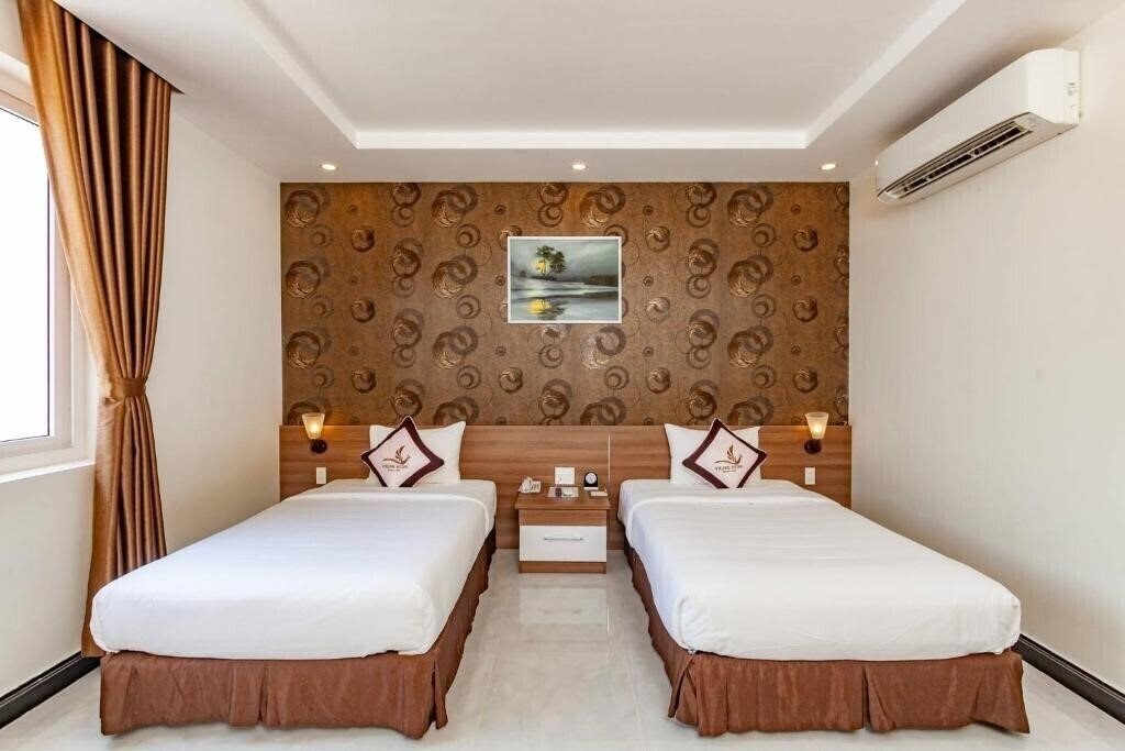 Фото Phung Hung Boutique Hotel 3*