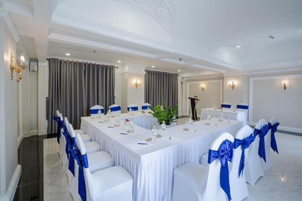 Картинка Avs Hotel Phu Quoc 4*