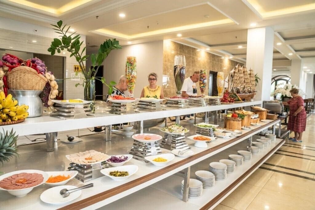 Фотографія Maris Beach Hotel Phu Quoc 3*