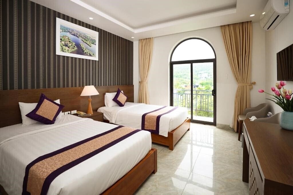 Фото Luxor Boutique Hotel 3*