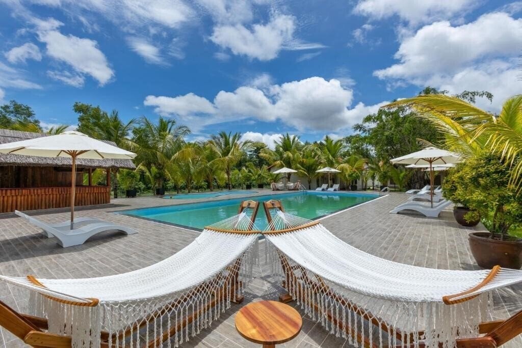 Готель Coco Garden Resort 5*
