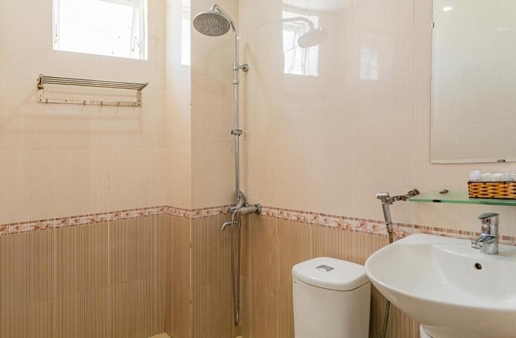 Фото Thi Long Phung Hotel 2*