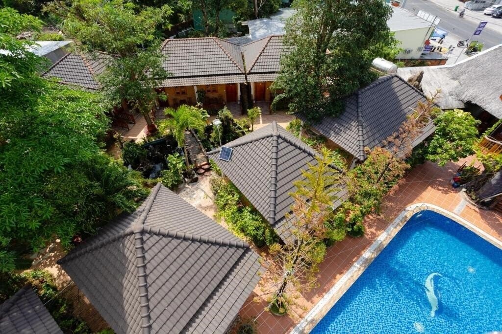 Готель Duy Ngoc Resort 3*