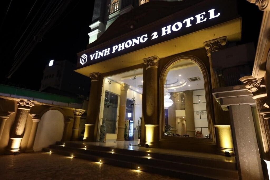 Отель Vinh Phong 2 Hotel 2*