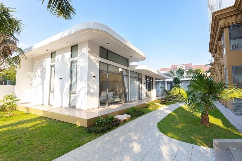 Готель Tahiti Luxury Villa 4*