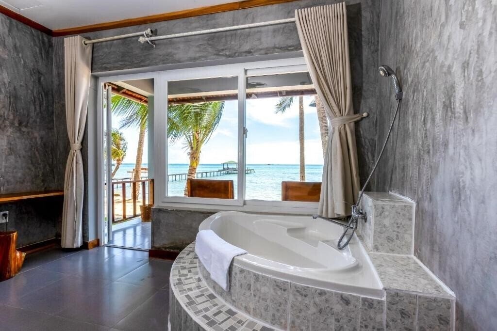 Фотография Cosian Bay Resort 3*