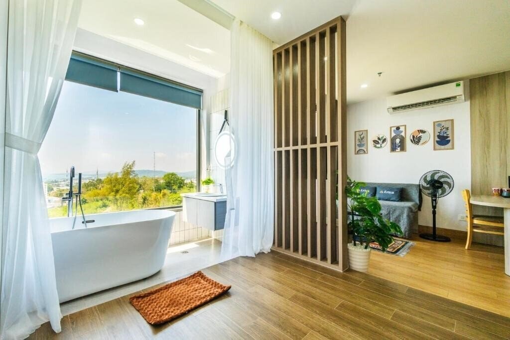 Фото La Cheminnee Boutique Apartment 4*