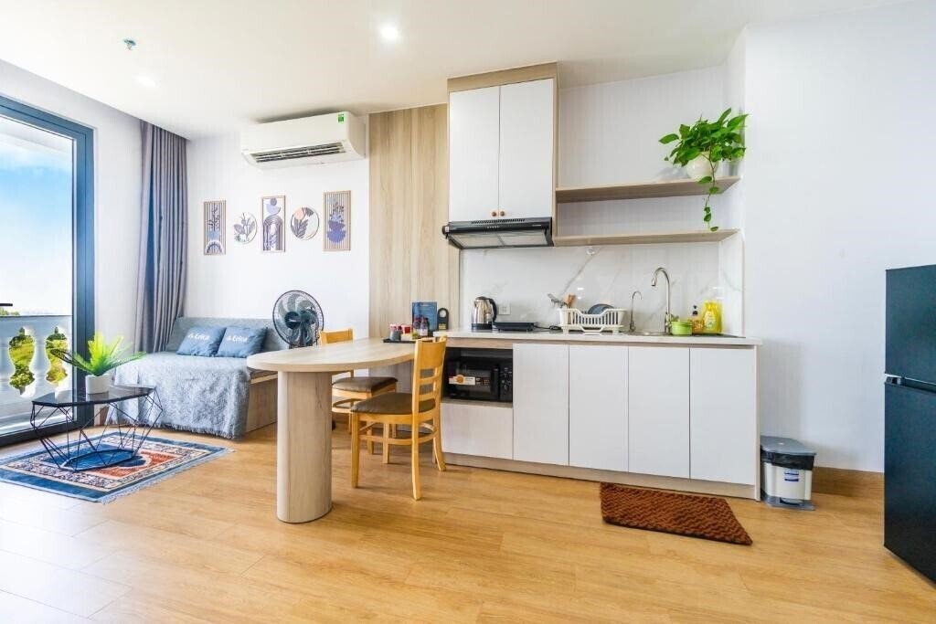 Фотографія La Cheminnee Boutique Apartment 4*