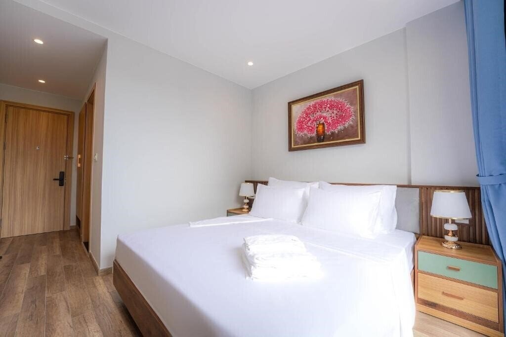 Фотографія Leono Coast Beach Hotel Phu Quoc 3*