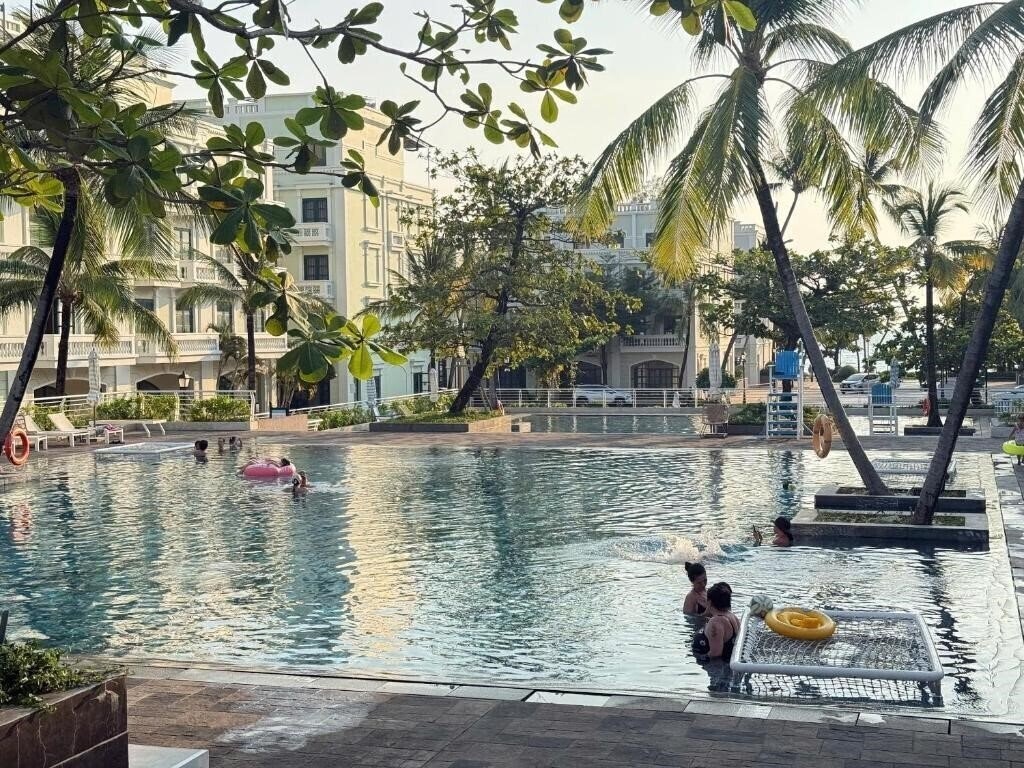 Картинка Lalu Hotel 3*