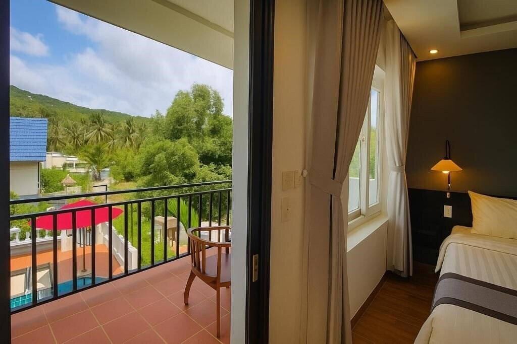 Картинка Sunset Hill Resort Phu Quoc 3*