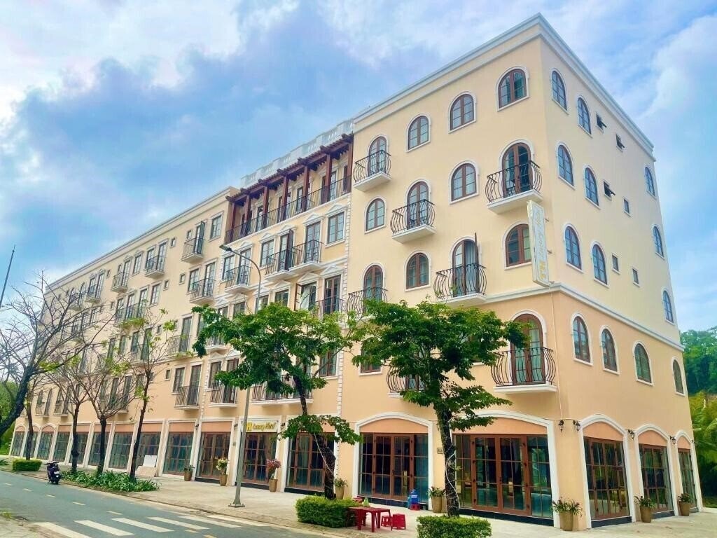 Готель TH Luxury Hotel Phu Quoc 3*