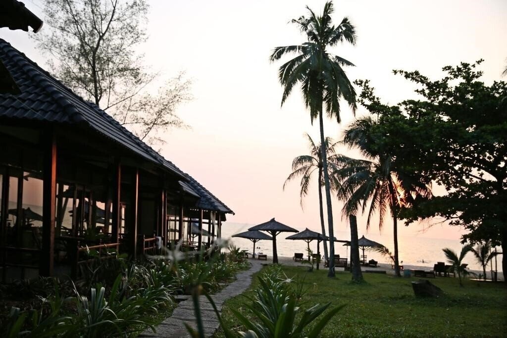 Отель Arcadia Phu Quoc Resort 3*