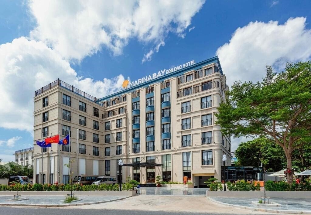 Готель Marinabay Con Dao 3*