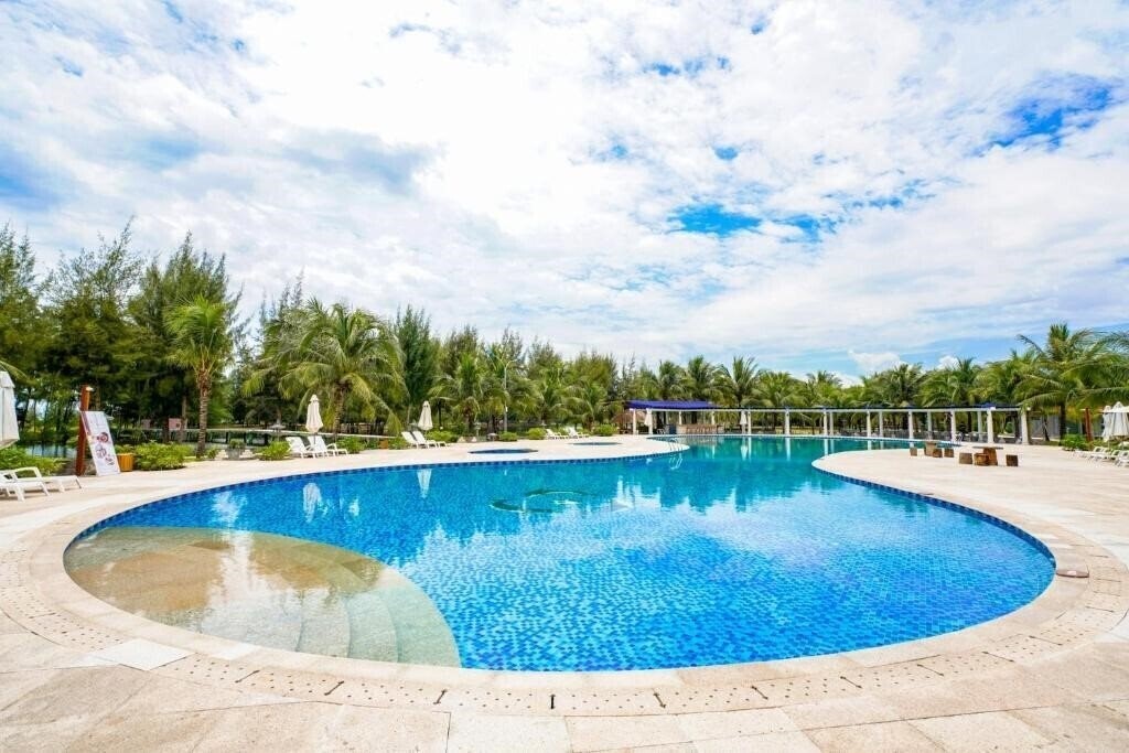 Фото Seava Ho Tram Beach Resort 4*