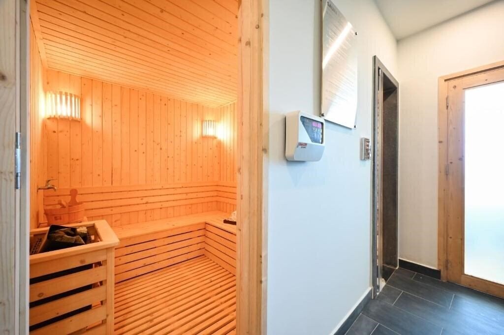 Зображення Emerald Ho Tram 4*