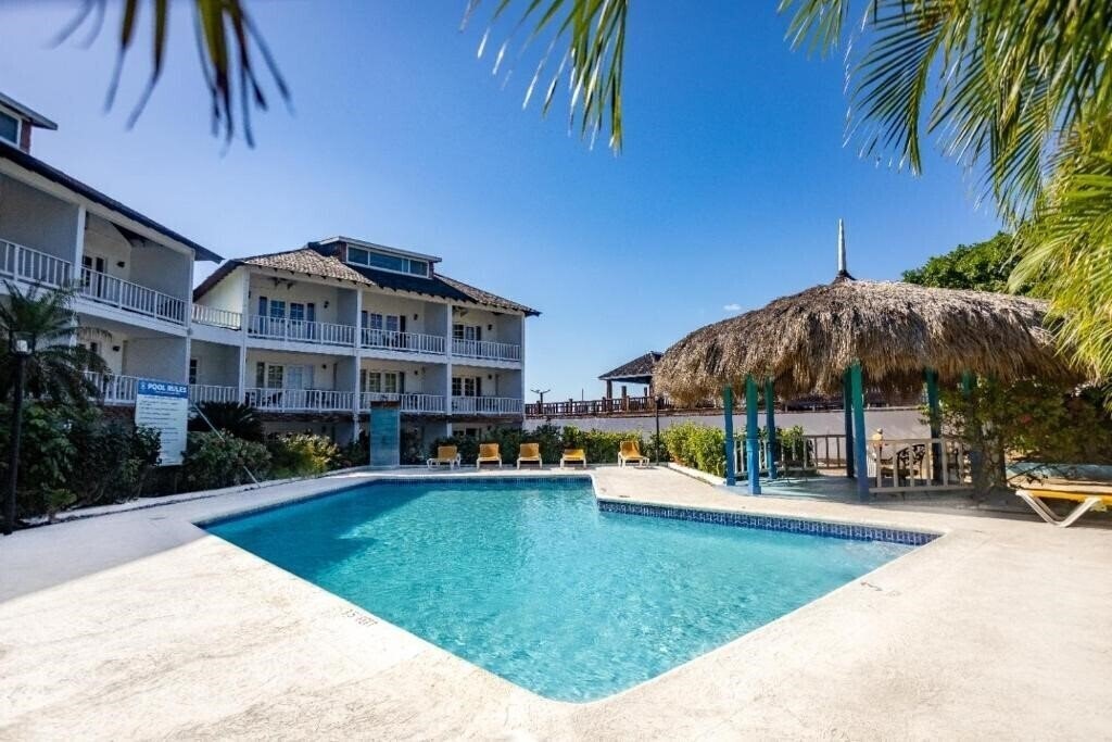 Отель Grand Hotel Excelsior Port Royal (ex. Grand Port Royal Marina & Spa Hotel) 3*